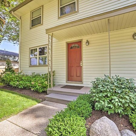 Harbor Springs Retreat With Grill About 1 Mi To Beach! Екстер'єр фото